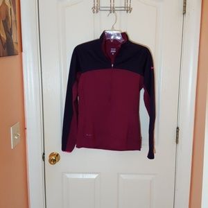 Woman's Nike Pullover